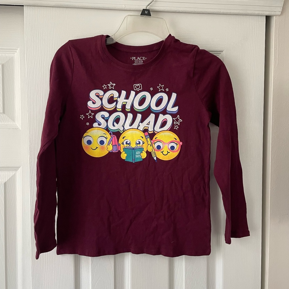 Long sleeve maroon tshirt